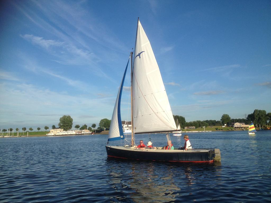 Sailcenter Limburg Kinrooi Ngoại thất bức ảnh